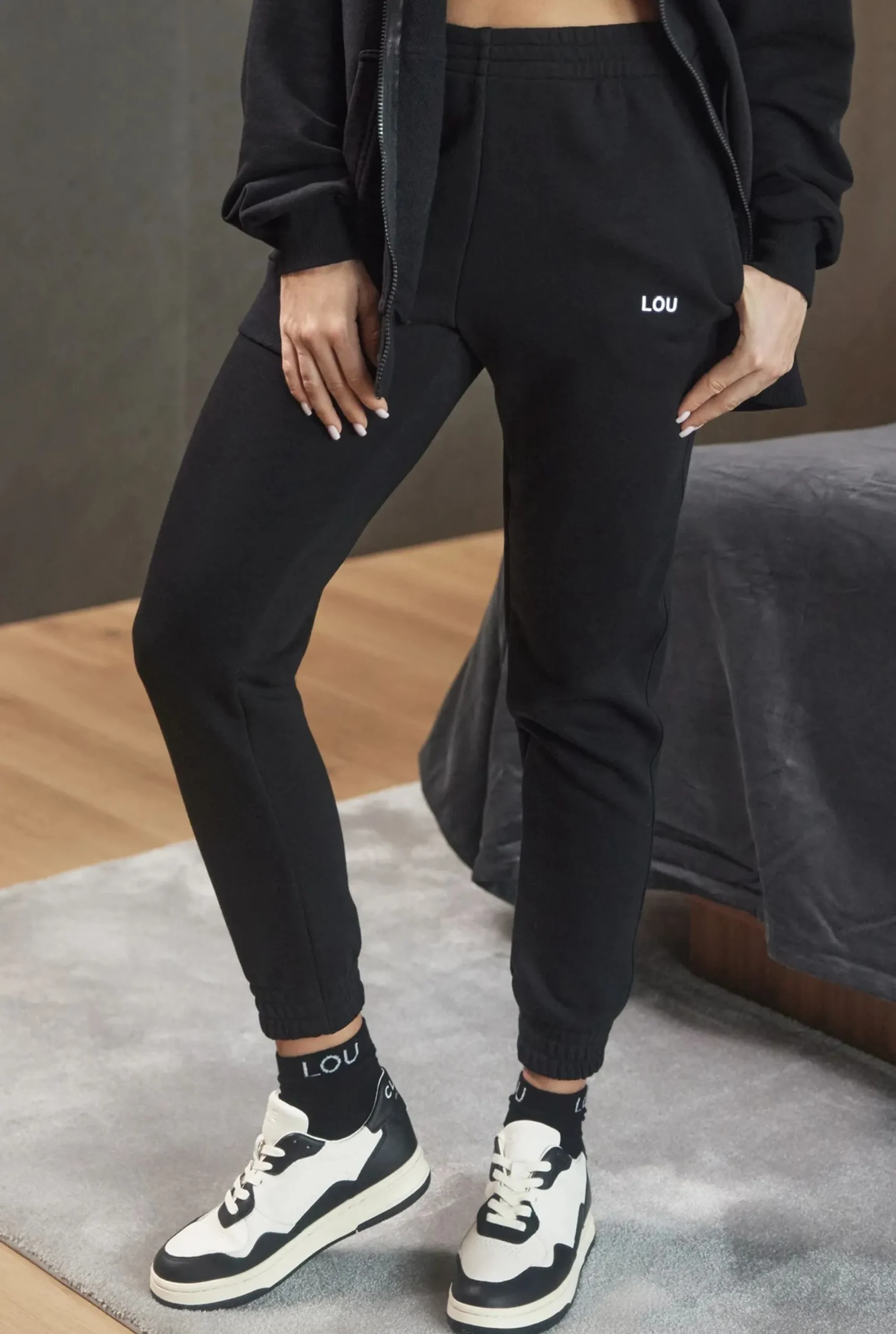 Sale Saura Black Tracksuit Set In Black Women Tracksuits